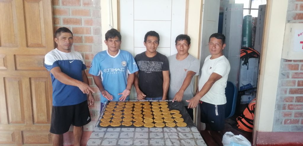 Preparation of Fish Burgers in the awajún community of Urakuza