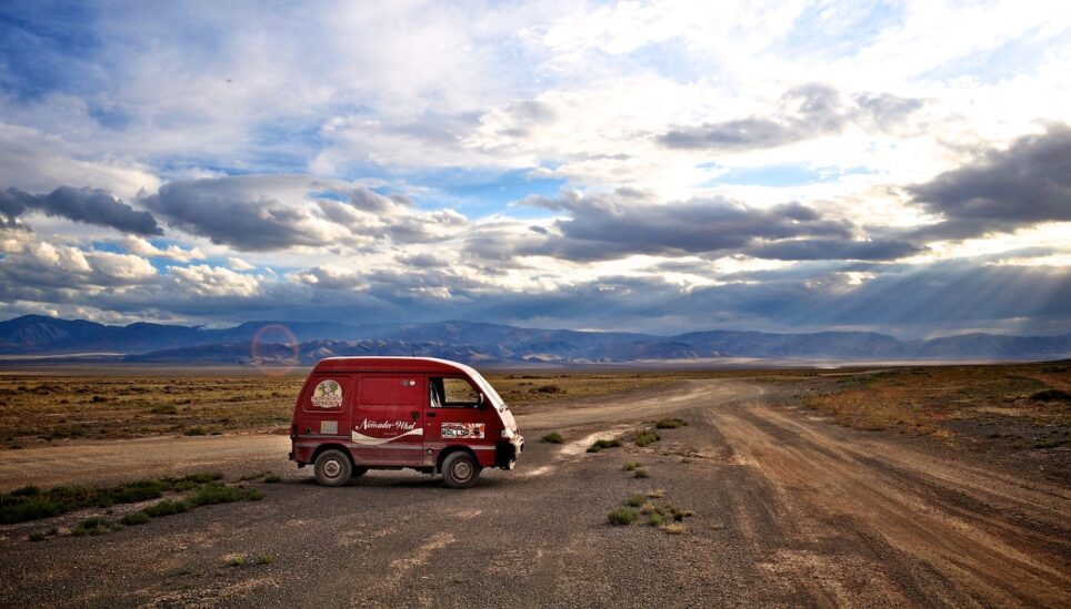 https://www.coolearth.org/wp-content/uploads/2025/07/mongol-rally-2011-15sep-8.jpeg